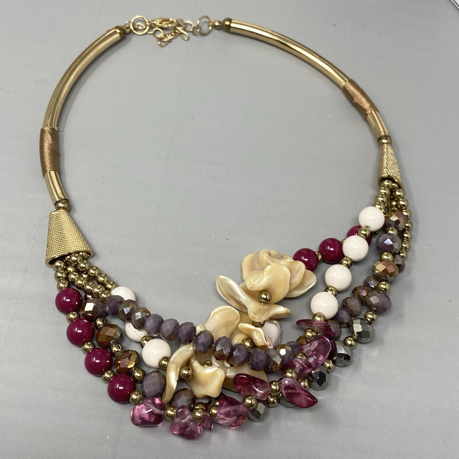 Chunky Statement Layered Necklace Mauve Purple Glass Shell Acrylic Gold Tone 21″