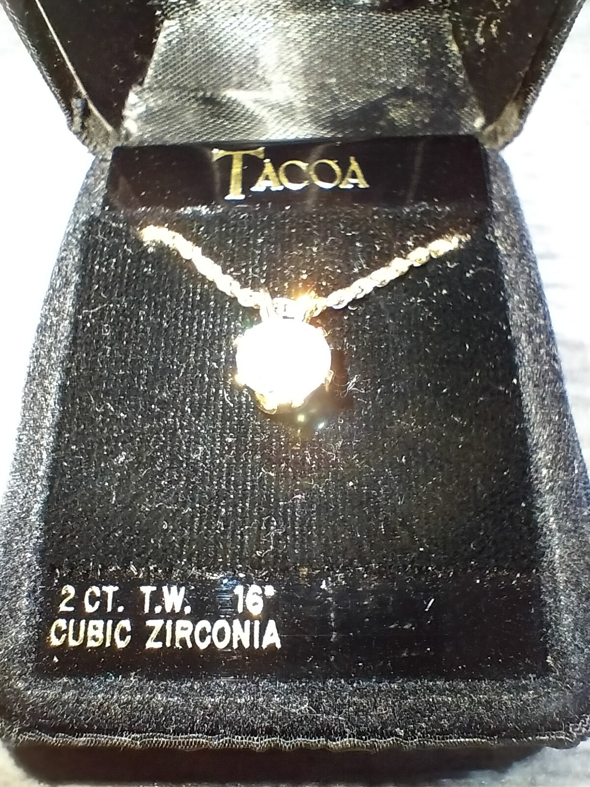 Tacoa 2 CT T.W. 16″ Cz Necklace In Original Box . Great Condition 👍