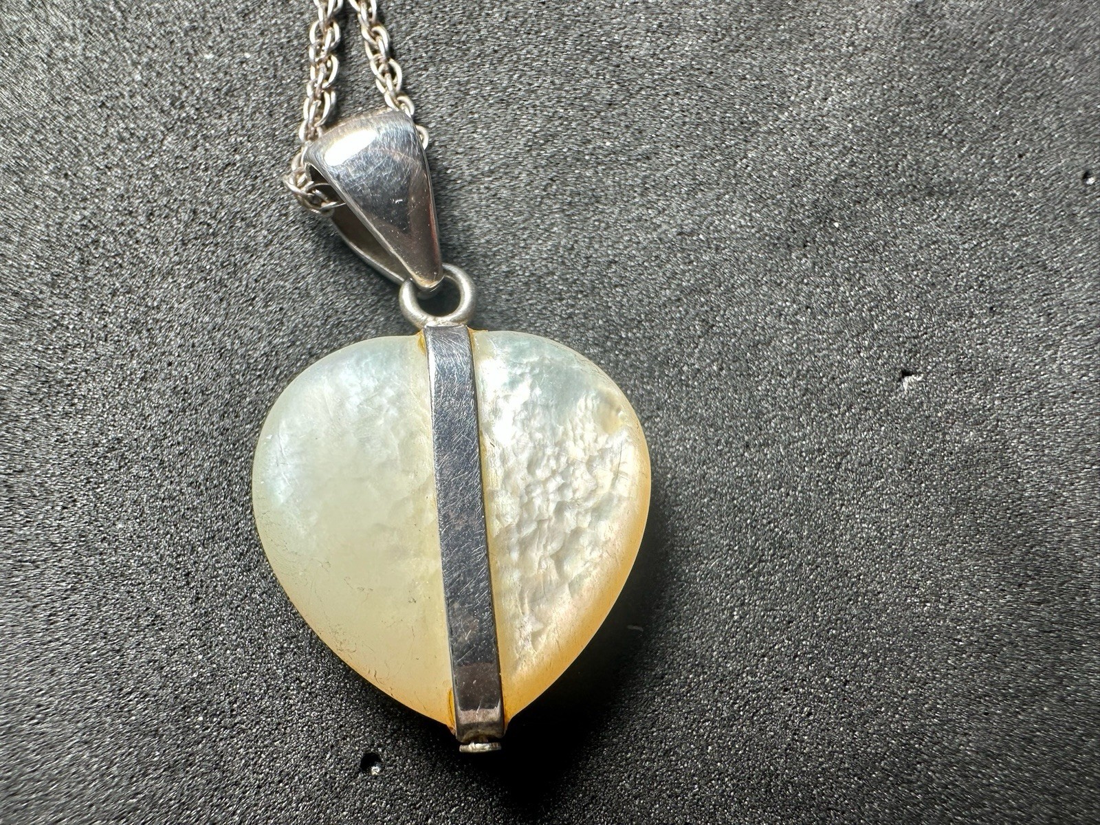 3.69g Vintage Sterling Silver 925 Heart Pendant Chain Necklace M 16.5 in