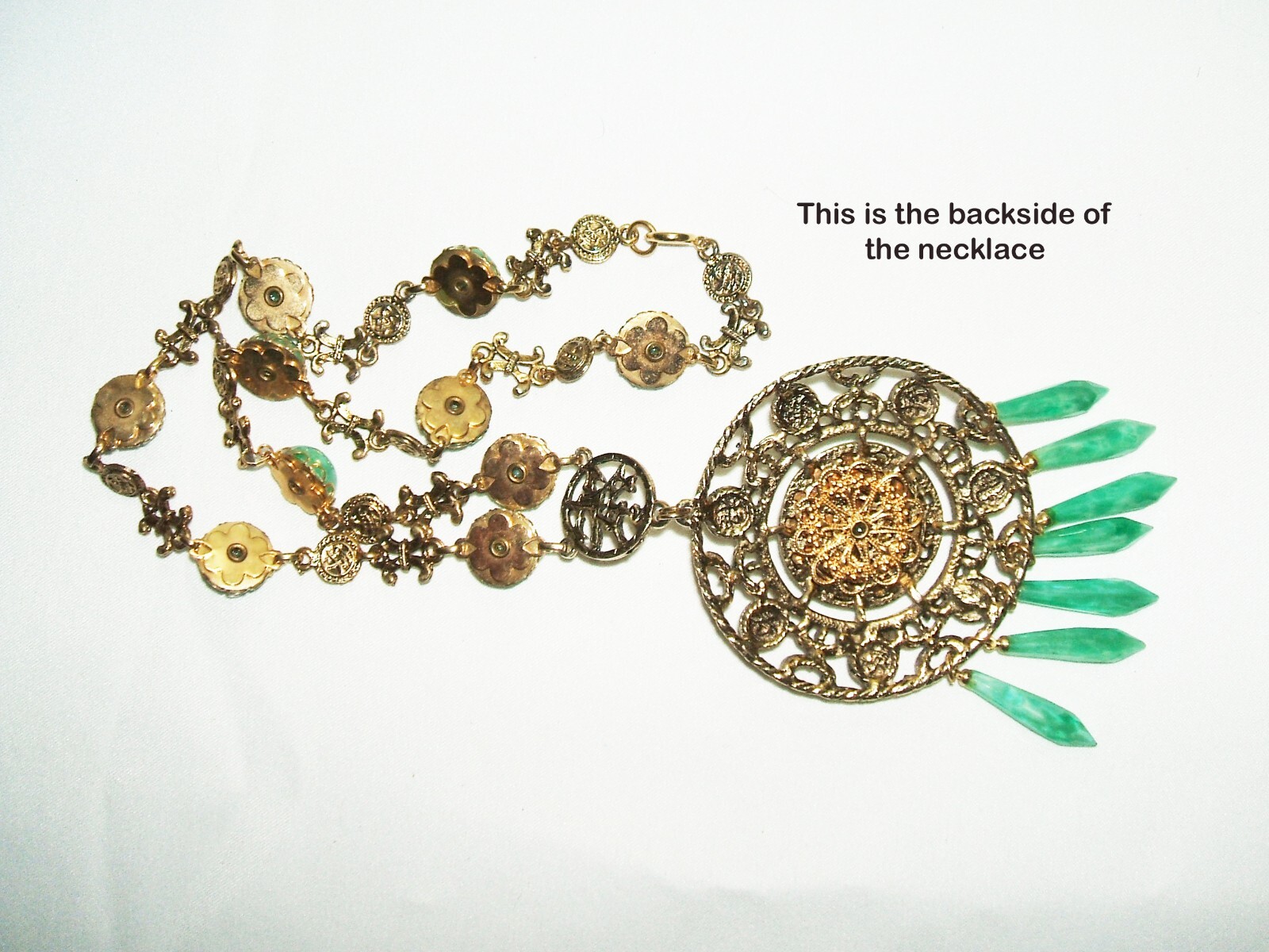 Vintage GOLDETTE GREEN PEKING GLASS ASIAN Influence NECKLACE Please READ Pics