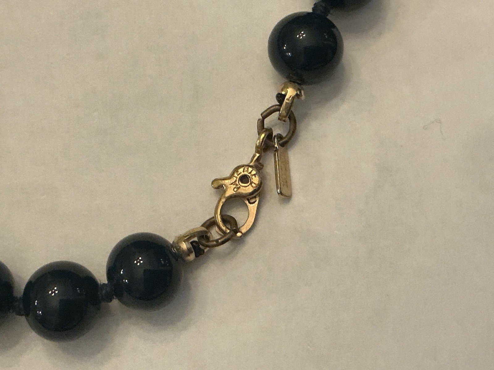 Vintage Monet Navy Dark Blue Knotted Glass Bead Bracelet Gold Tone Size 7.75