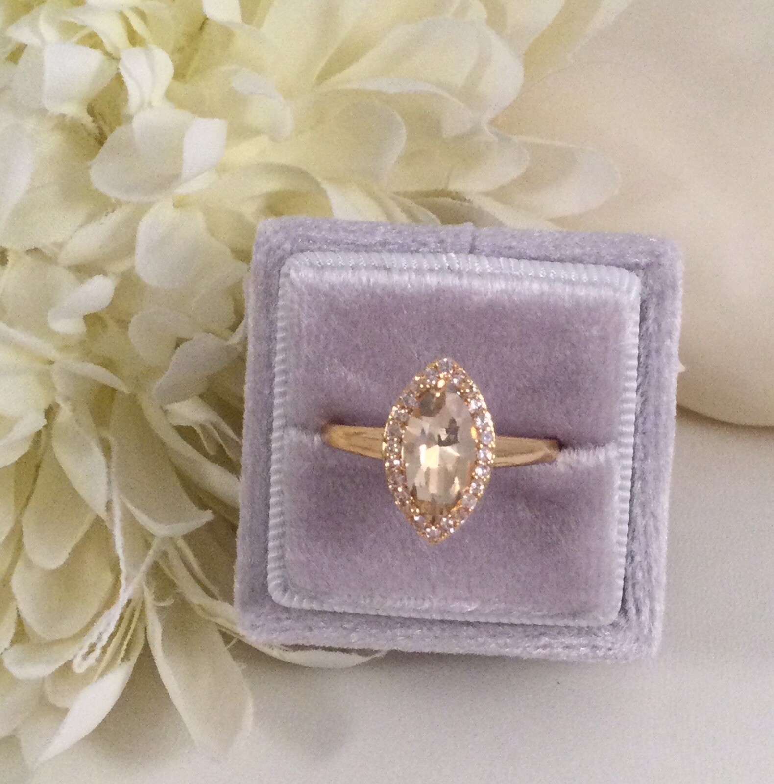 Vintage Jewellery Gold Ring Champagne White Sapphires Antique Deco Jewelry sz R