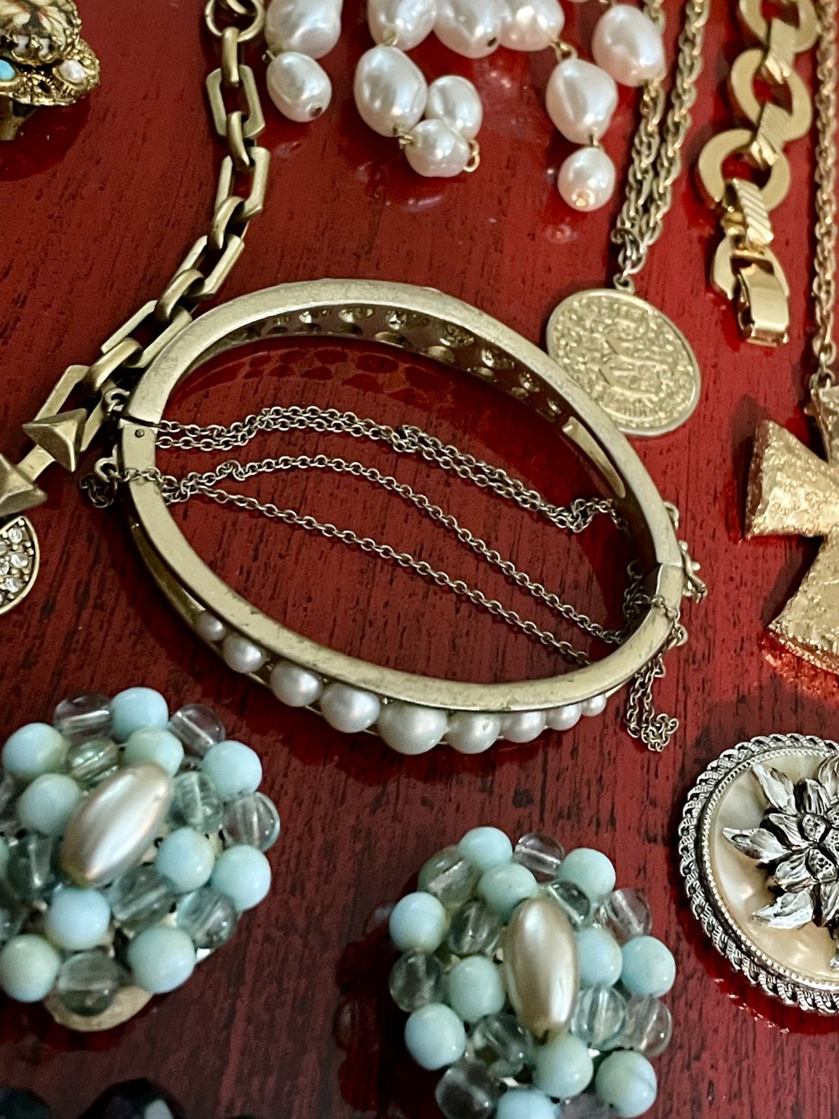 50 pc Vintage Mod Jewelry Lot Monet Sarah Cov Chicos Giovanni W Germany Signed