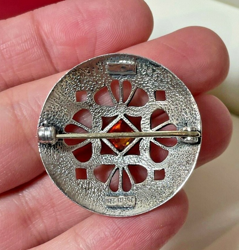 NIB Gift Kit Health KH95 Celtic Amber Sterling Silver 925 Filigree Brooch