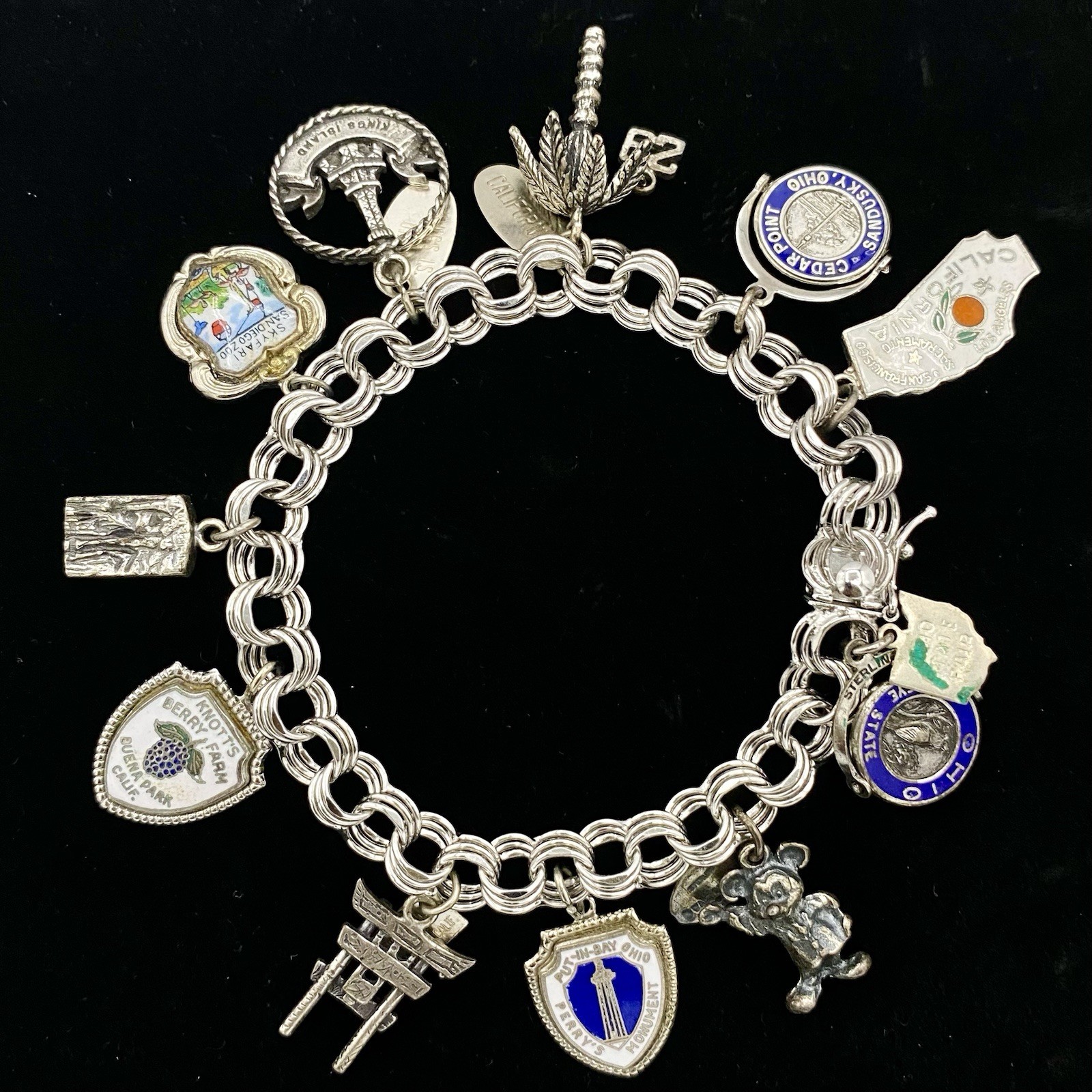 Vintage Estate Sterling Silver Charm Bracelet With 11 Sterling Silver Charms 44g