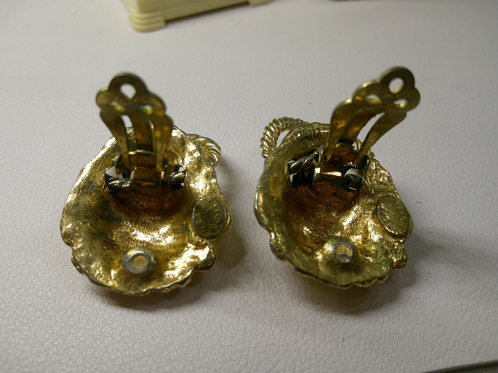 Vtg 80’s Gay Boyer Lion Head Door Knocker Earrings Clip-On, Rope Circle