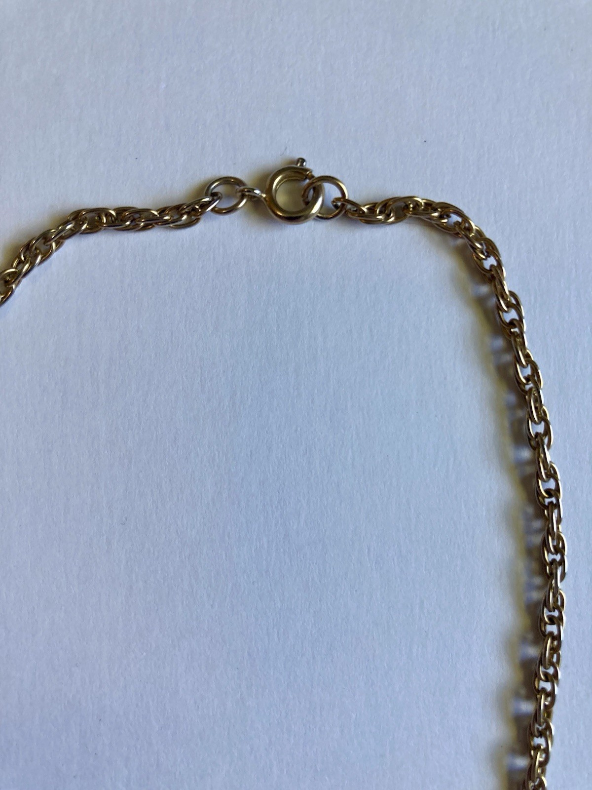Rare vintage sea serpent/sea horse pendant necklace