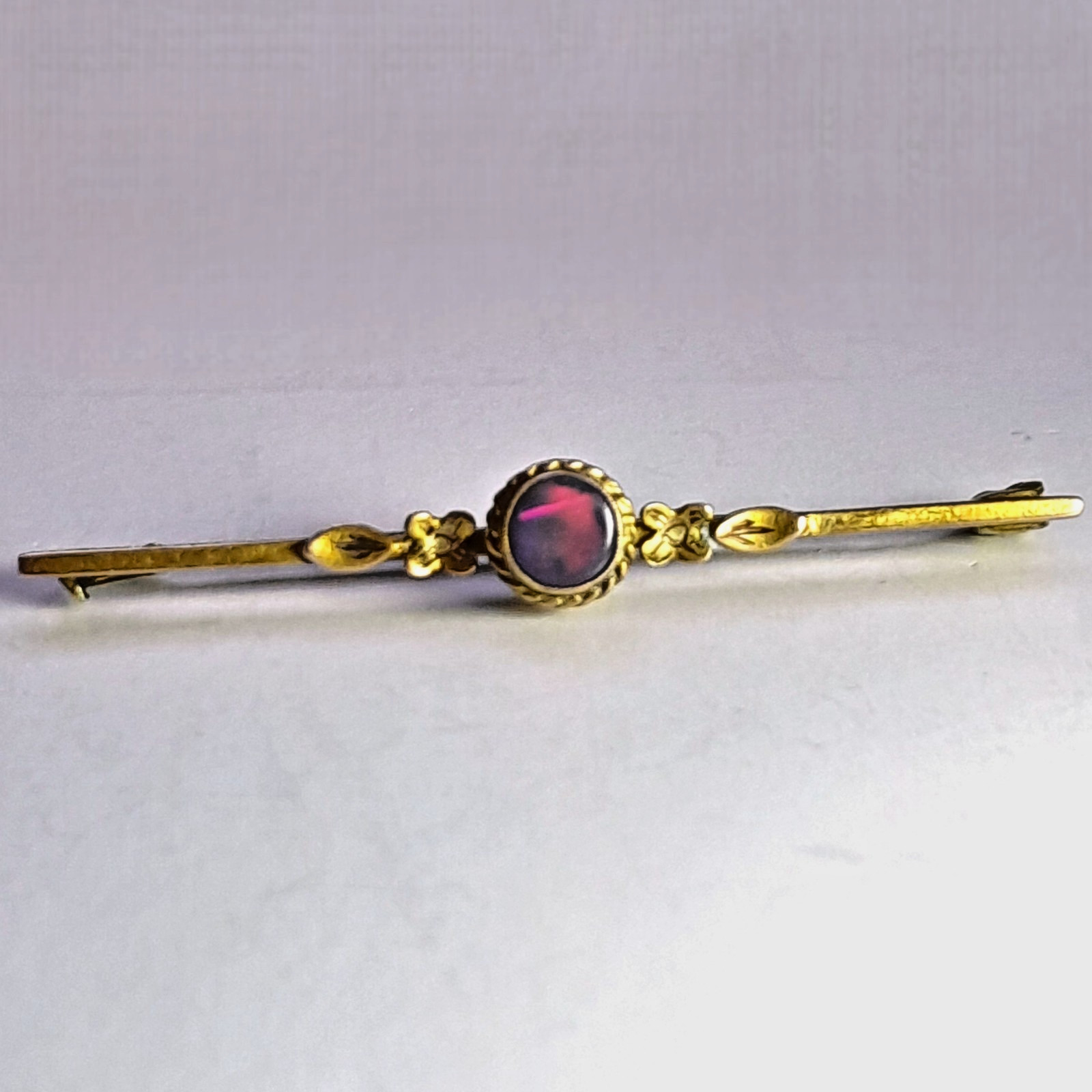Antique 9ct Gold Black Opal Bar Brooch – Rare Red Fire – Victorian/Edwardian 4.7