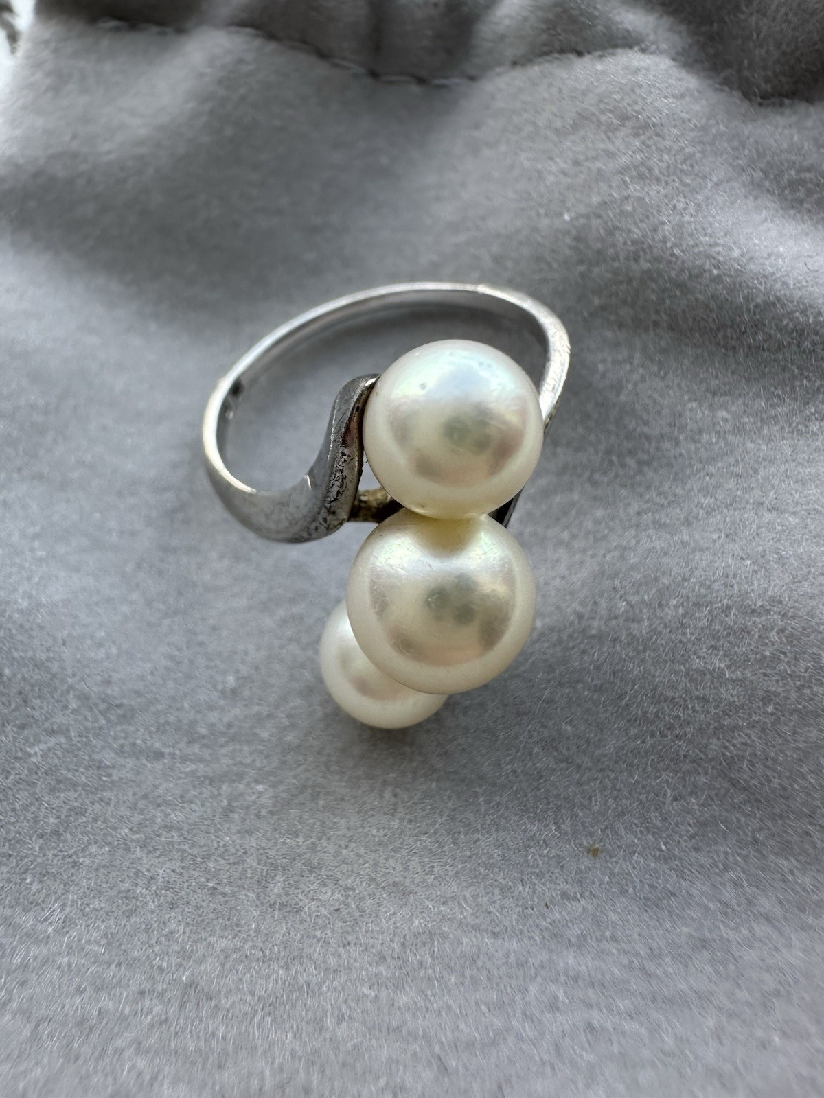 Mid Century Modern Sterling Silver Mikimoto Akoya Pearl Ring