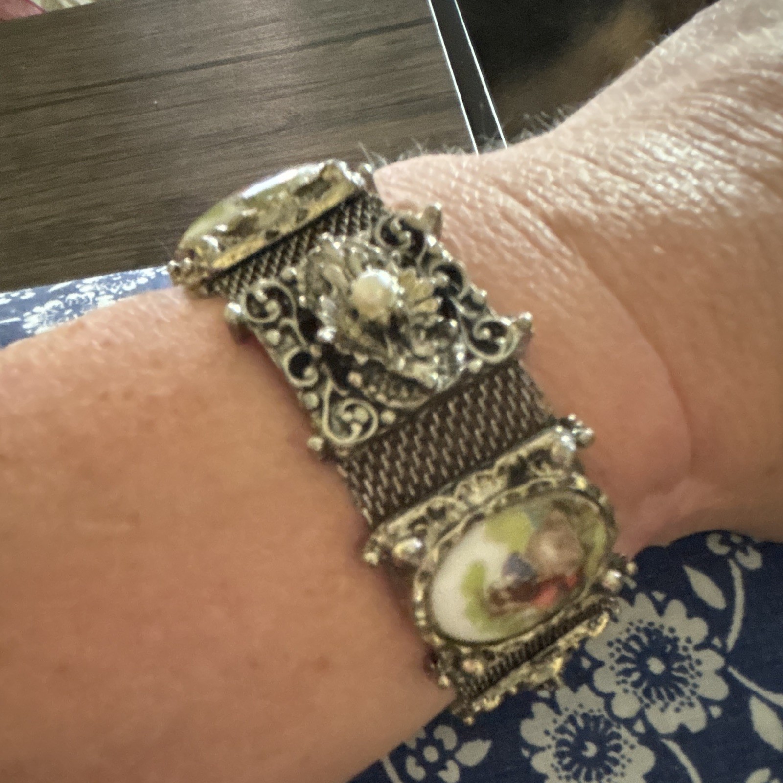 Vintage Victorian Revival Porcelain Meshed Silver Tone Bracelet 7 1/2 Inch Long