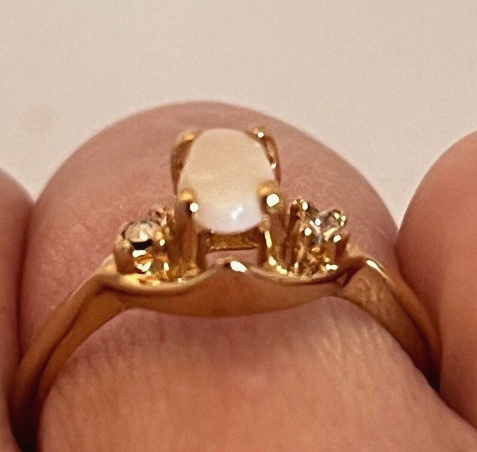 Vintage 1970s Uncas Opal Ring Size 7 14K Gold Plate Austrian Crystal -14M