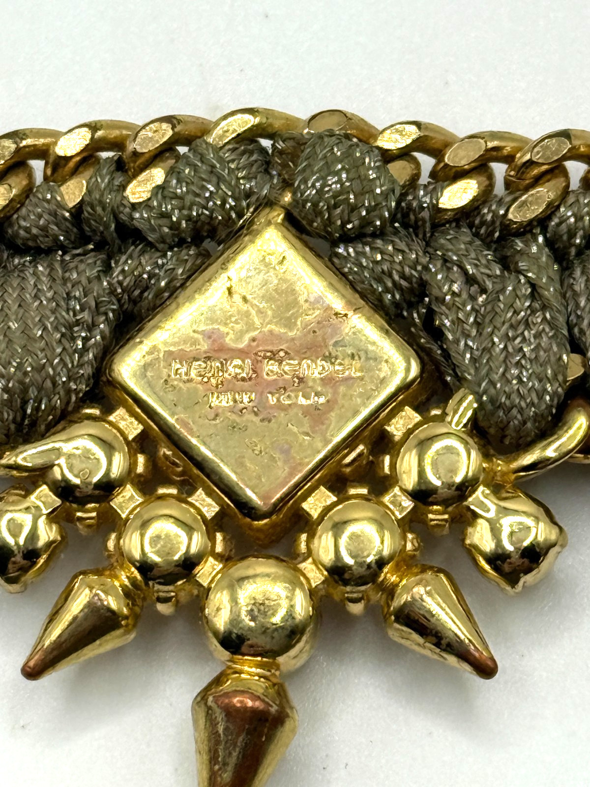 Henri Bendel Champagne Crystal Rhinestone Leather Gold Tone 3 D Snap Bracelet