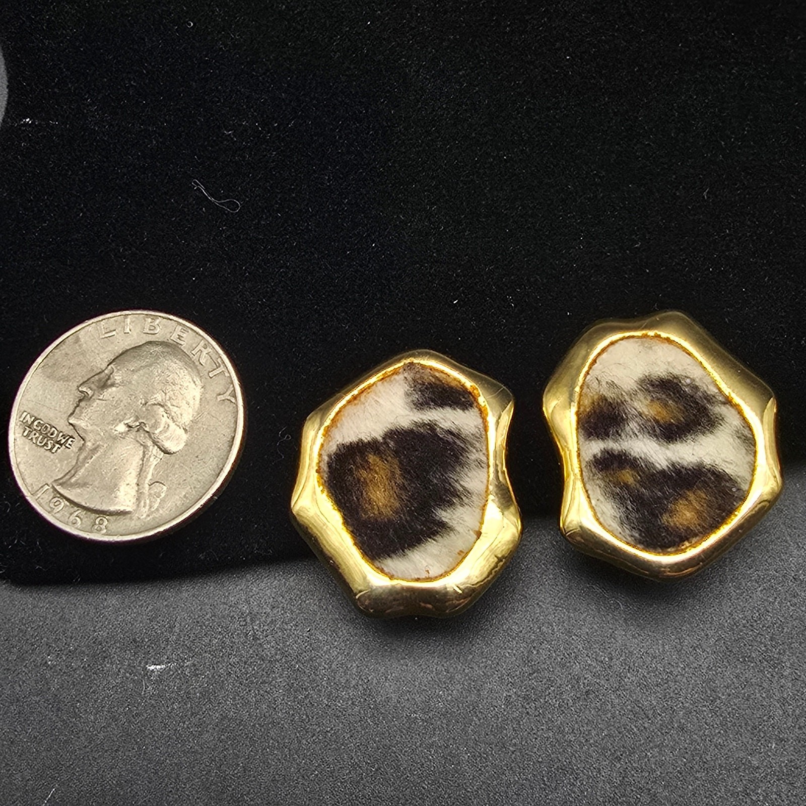 Cheetah Print 1980s Faux Fur Earrings Clip On Vintage 1980s