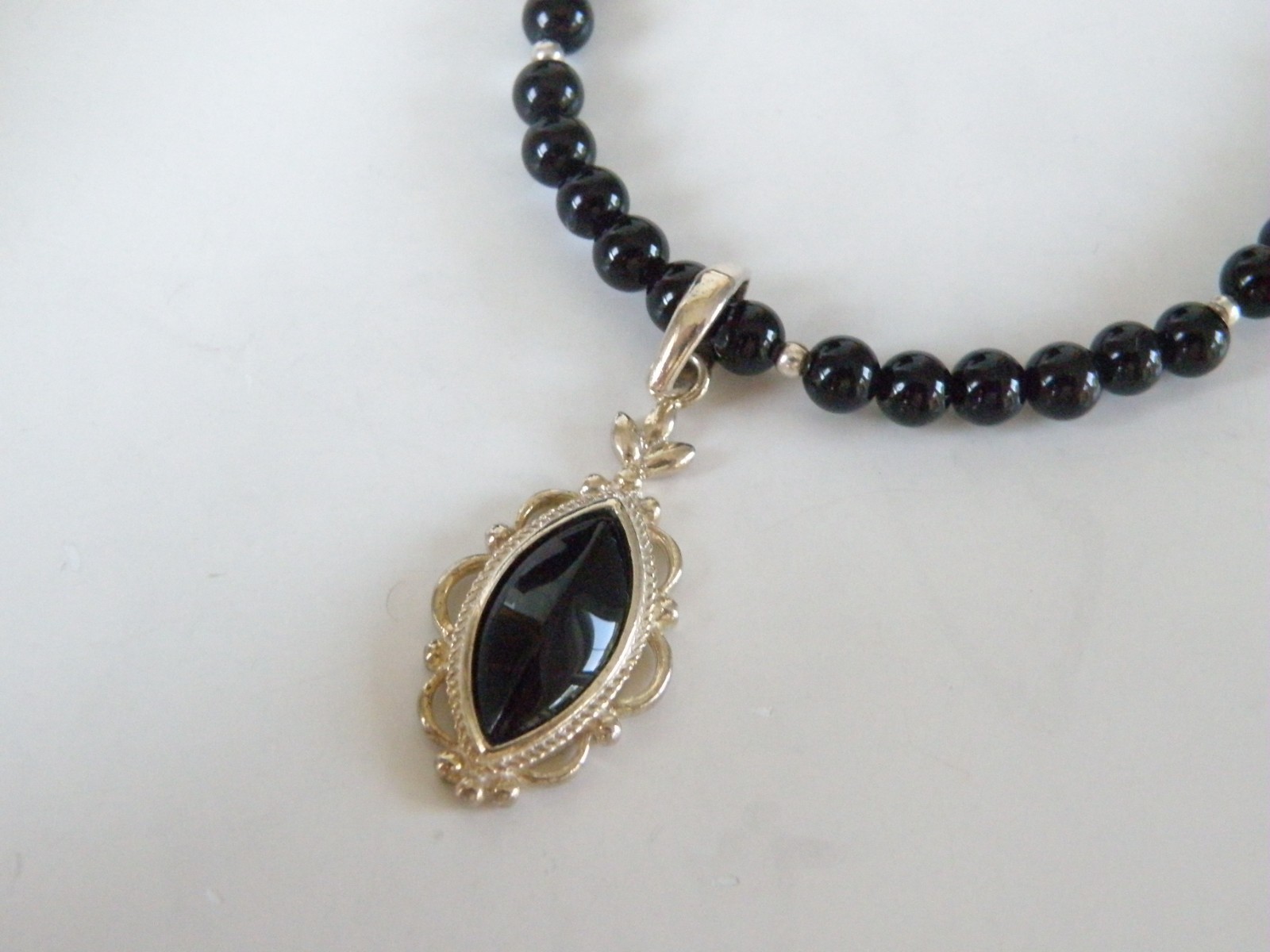Vintage Sterling Silver 925 Black Onyx Station Bead Necklace