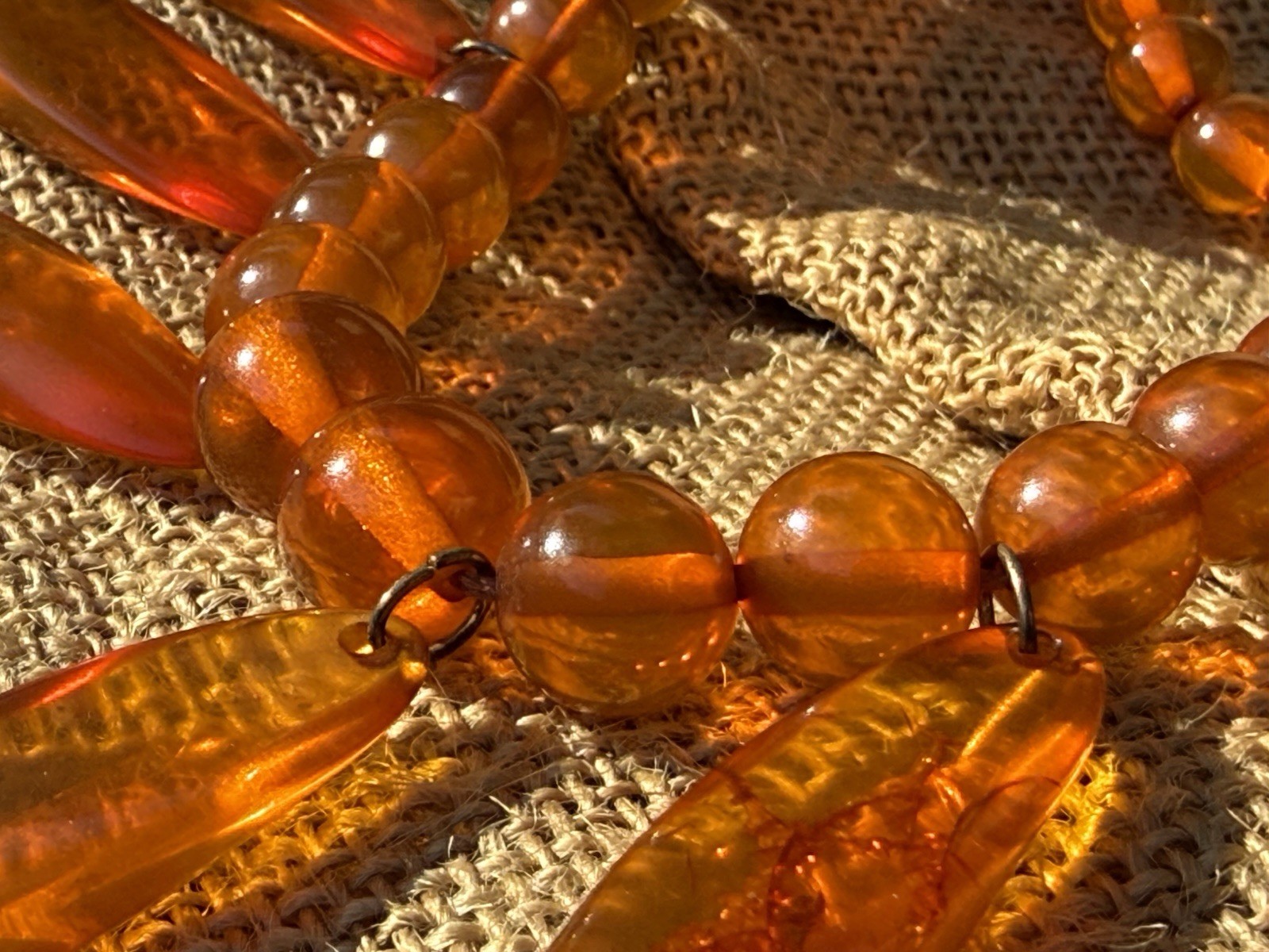 26” Vintage Honey Amber Catalin Bakelite Necklace w/ 6 Drops 50g