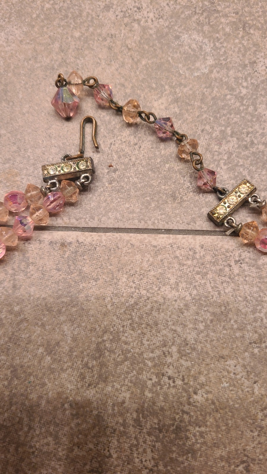 VINTAGE AB PINK w/ IRIDESCENT GLASS BEADS 2 STRAND NECKLACE APPROX 18″