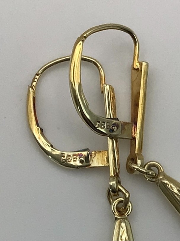 Rare Vintage 14K Gold 3.71g Teardrop Dangle/Drop Leverback Earrings With Texture