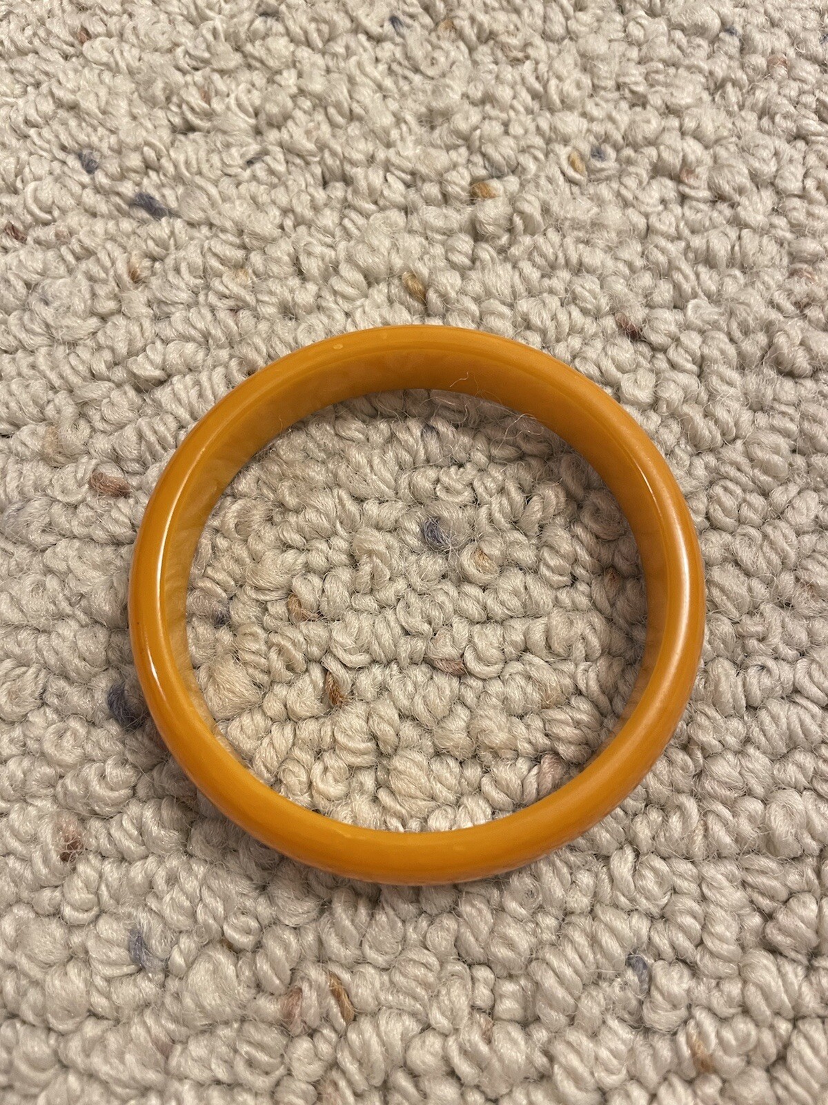 Vintage Butterscotch Bakelite Bangle Bracelet 1/2 Inch Wide Great Condition