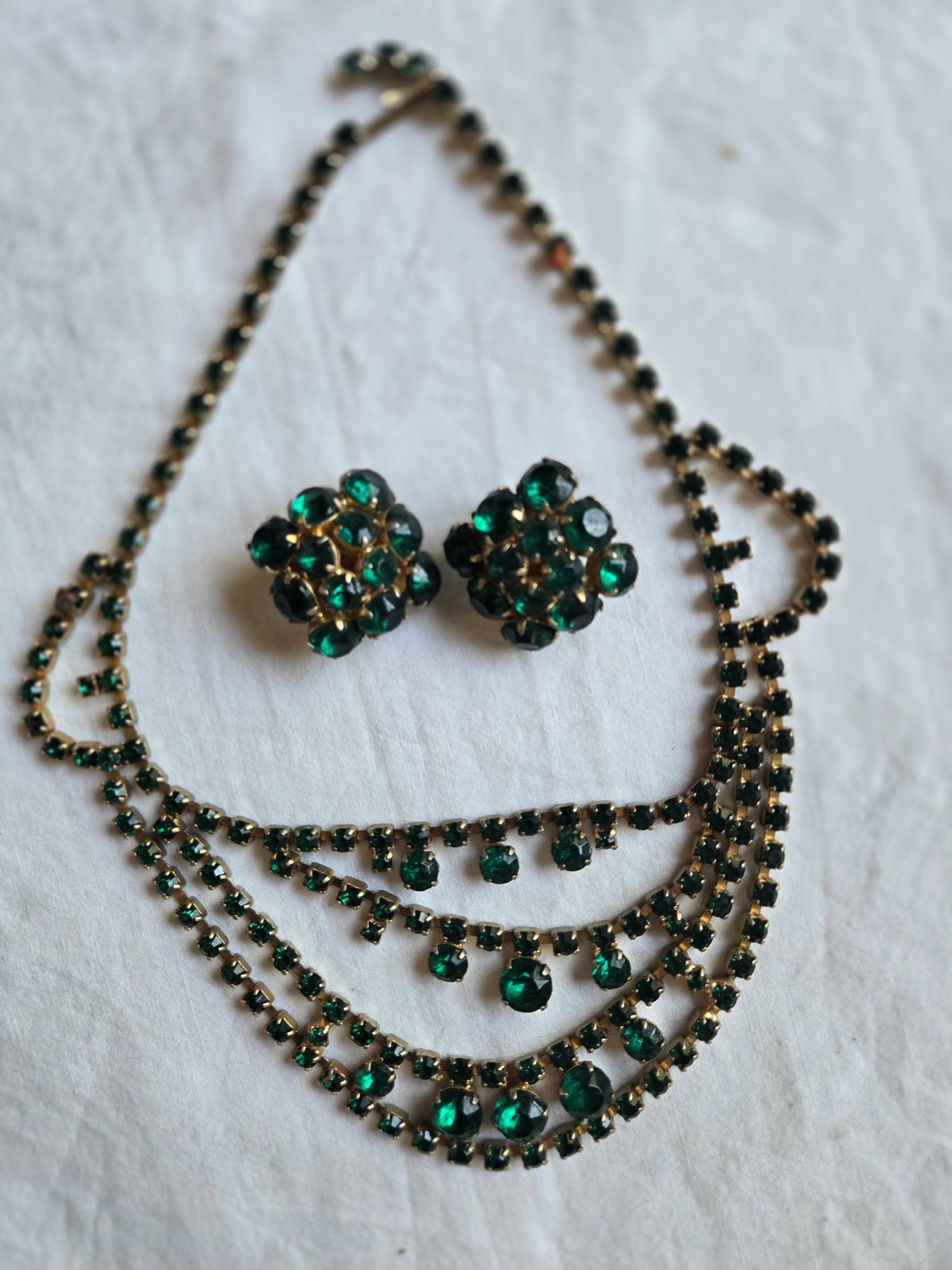 Vintage Emerald Green Rhinestone Festoon Costume Jewelry set # DD