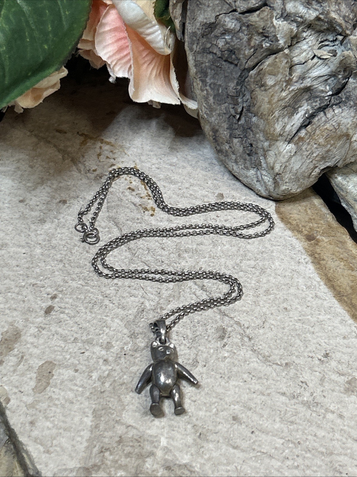 47. Unusual 925 Sterling Articulated BEAR Rolo chain link Necklace 18″, 7.2g
