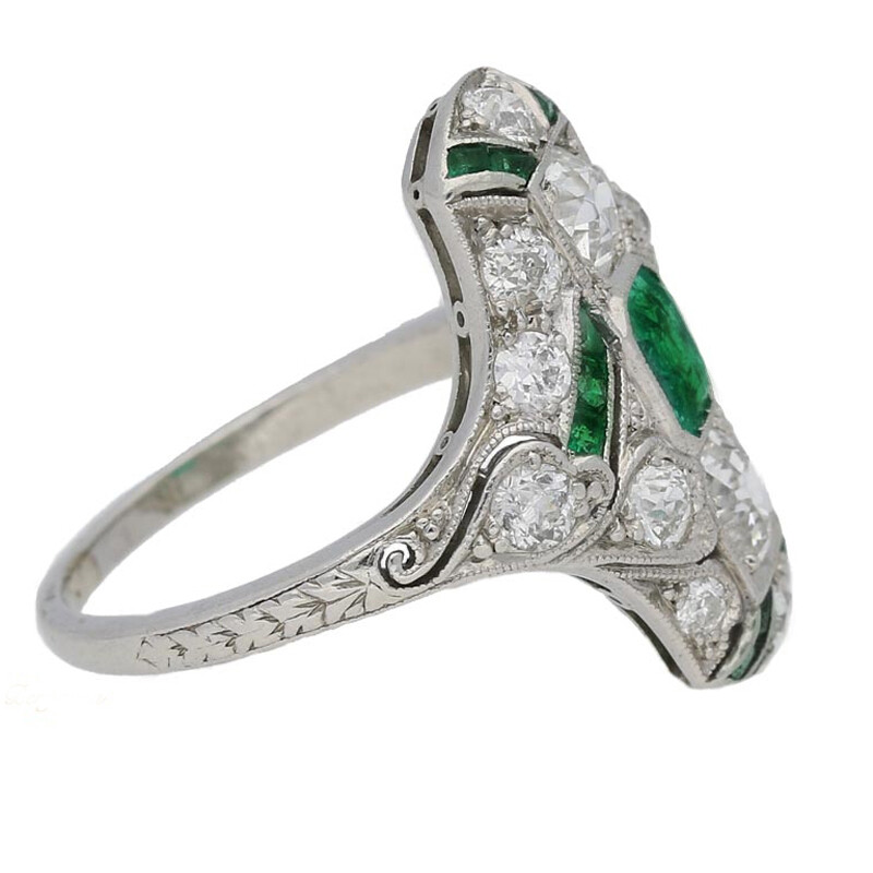 1.2Ctw Green Emerald & Round Simulated Diamond Art Deco Wedding 925 Silver Ring