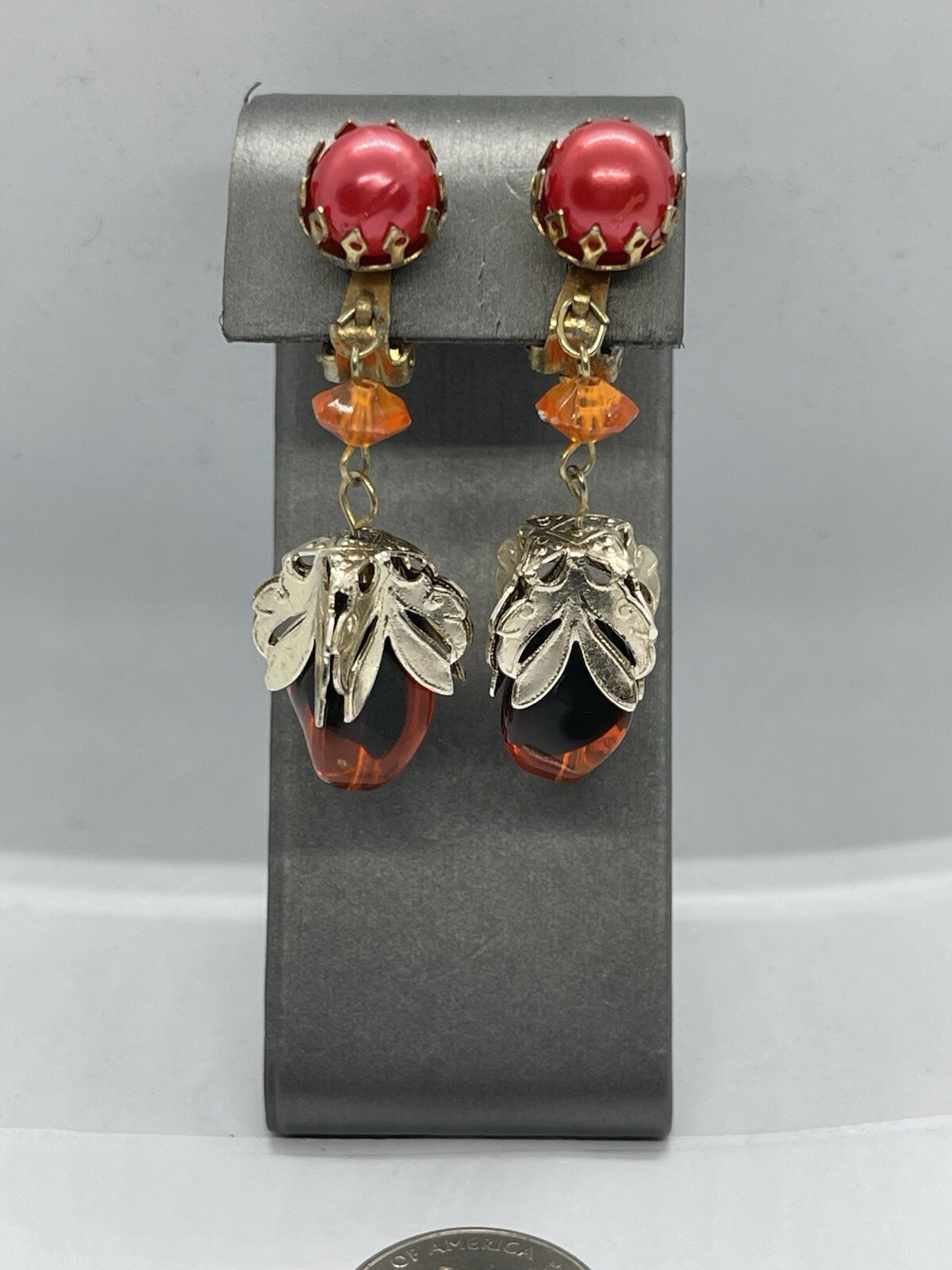 Vintage Mid Century Mod Orange Peach Brown Beads Dangle Clip Earrings Hong Kong