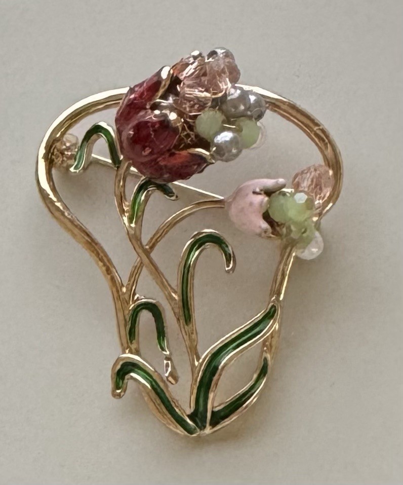 Flower brooch Enamel On gold tone metal w/ beads