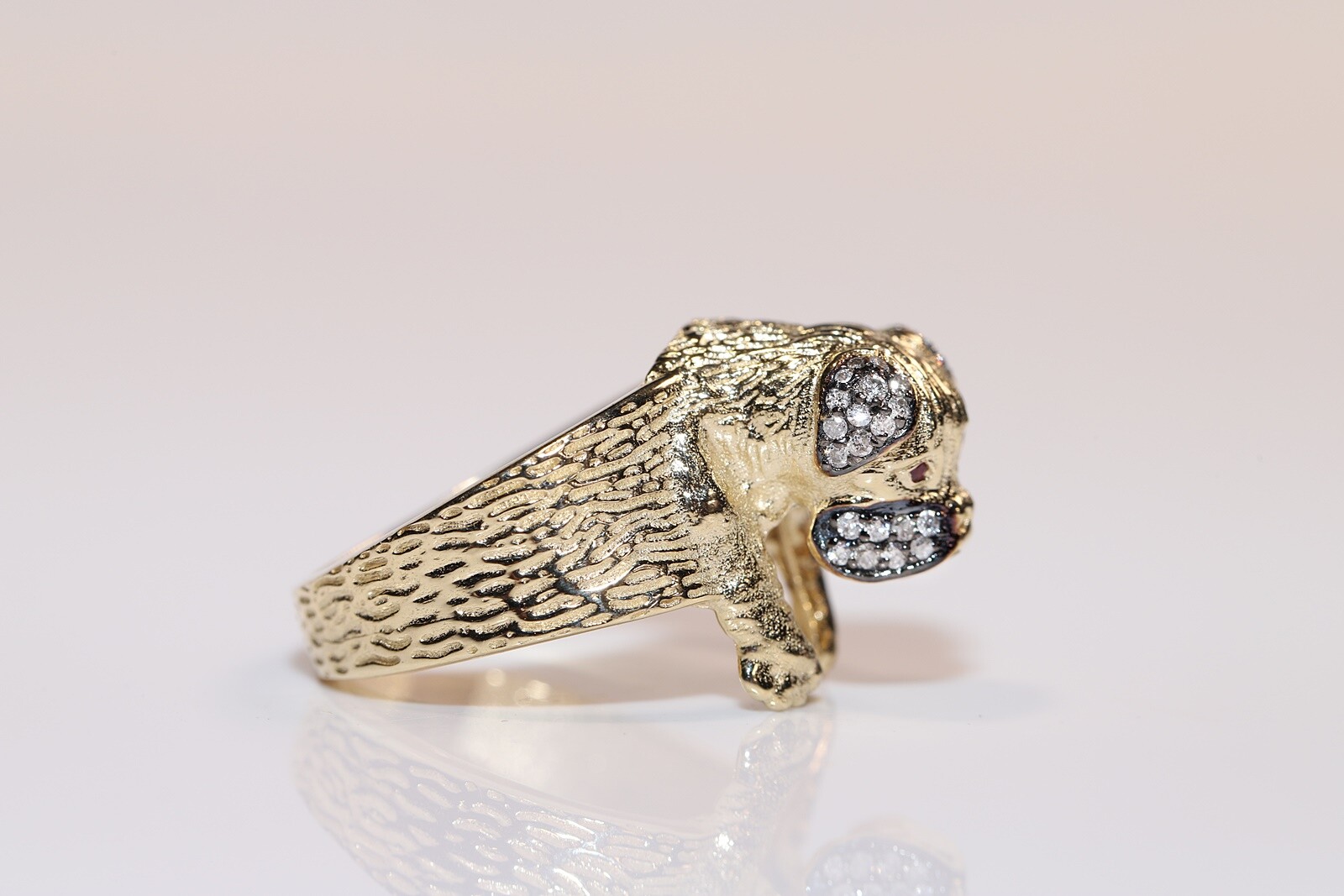 New Made 14k Gold Natural Diamond And Ruby Decorated Dog Ring