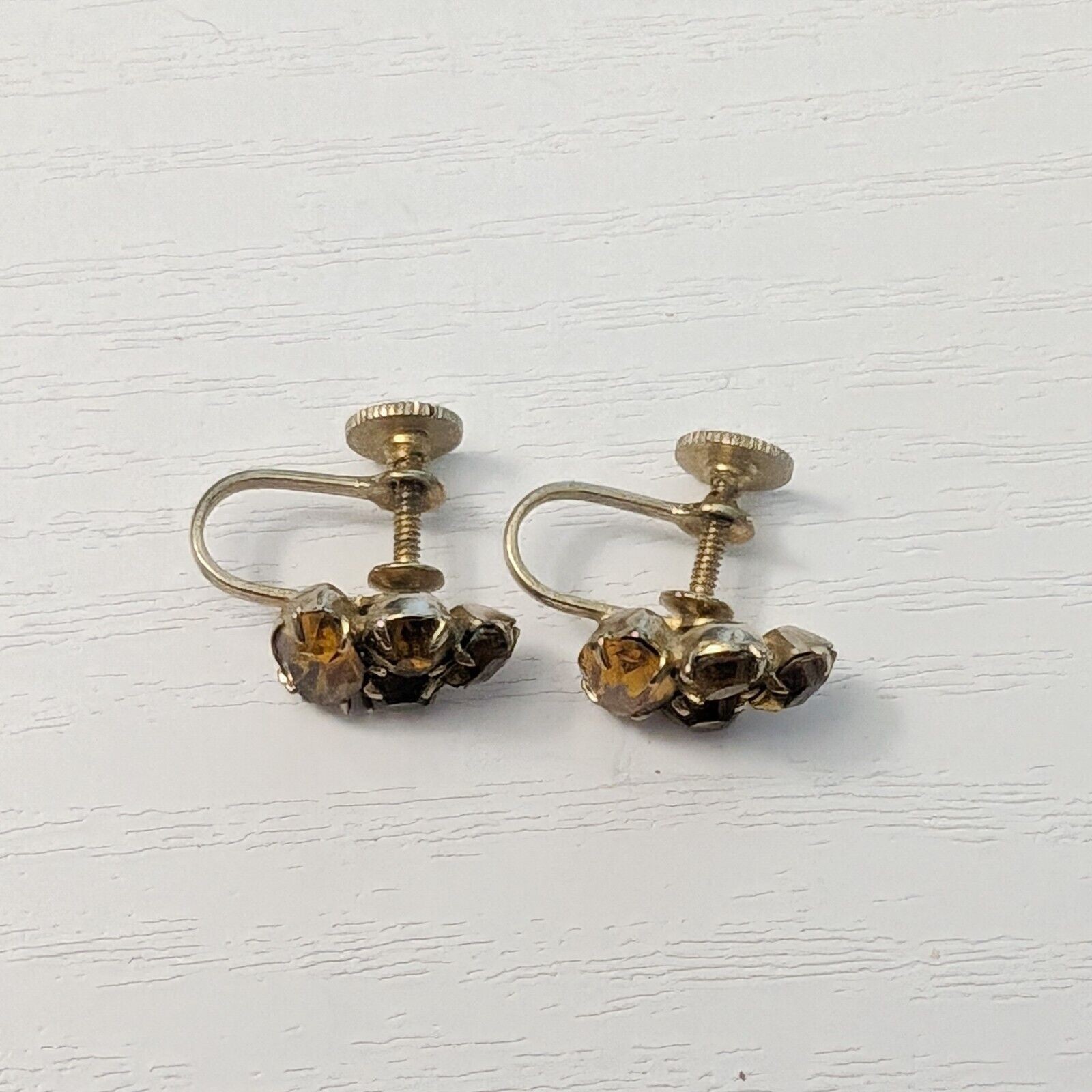 Vintage Coro Screw On Earrings – 0.5″