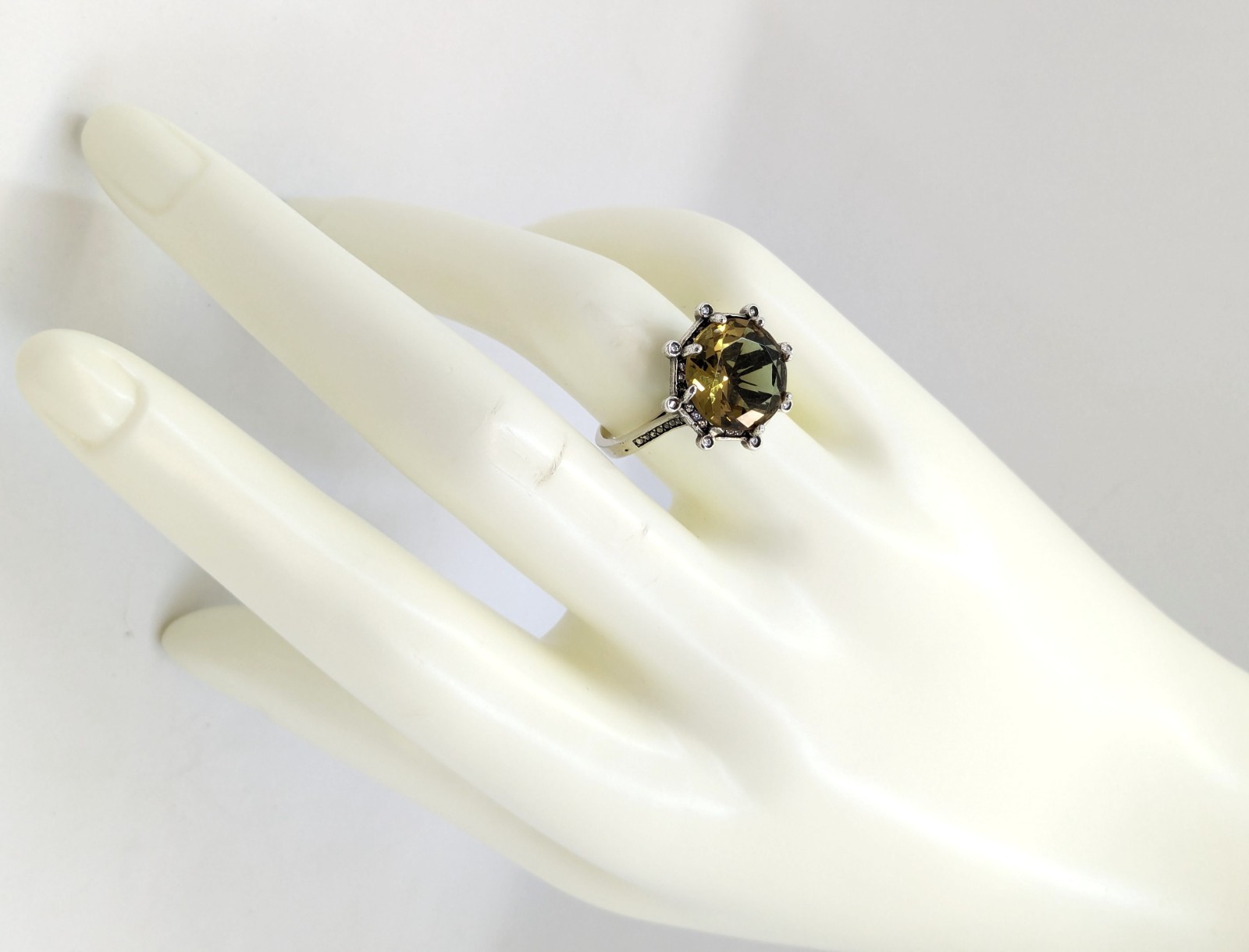 Vintage Luxury RING Silver 925 with Big Bright Stone -size: 7US (17.5mm) | #5