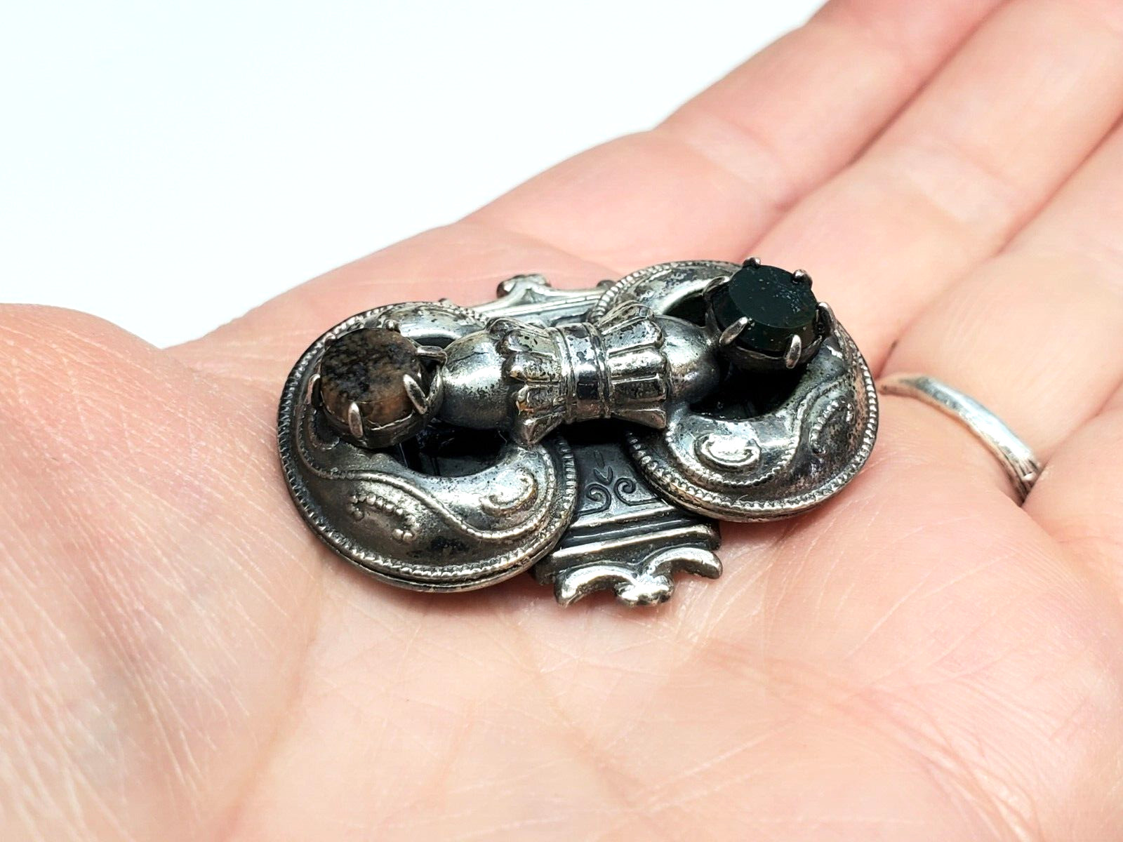 Vintage Filigree Agate Bloodstone Silver Plated Etruscan or Celtic Brooch Pin
