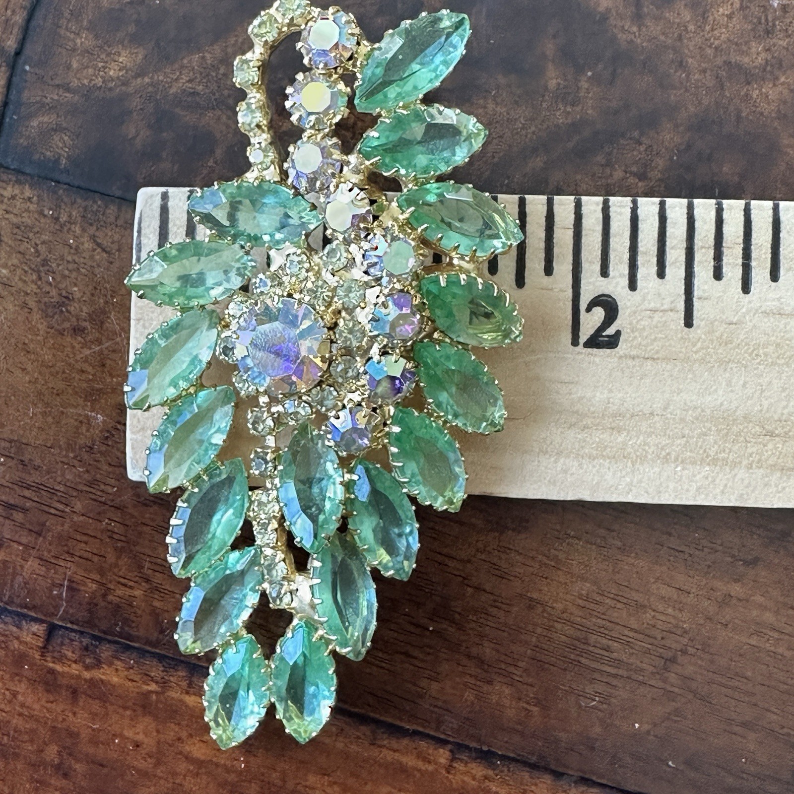VTG MCM Artisan Brooch 3.5 Inch Earrings Set Green Crystal Gold Floral Leaf USA