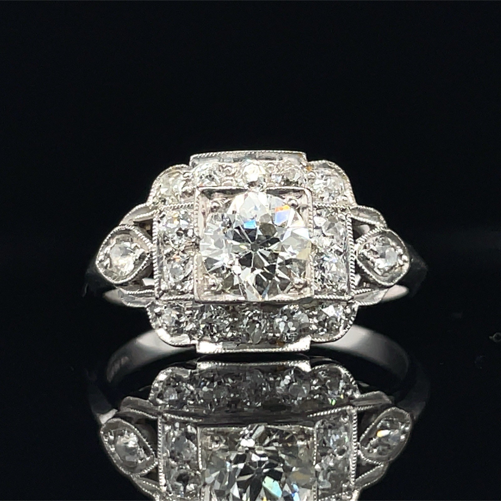 Art Deco Old European Cut Diamond Ring Set In Platinum