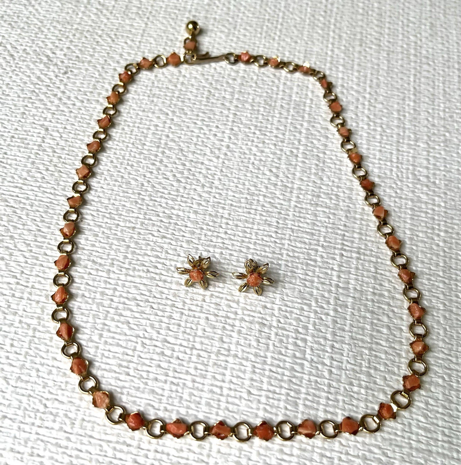 Vintage Coral Link Necklace & Earrings, Polished Natural Coral Gold-toned Links