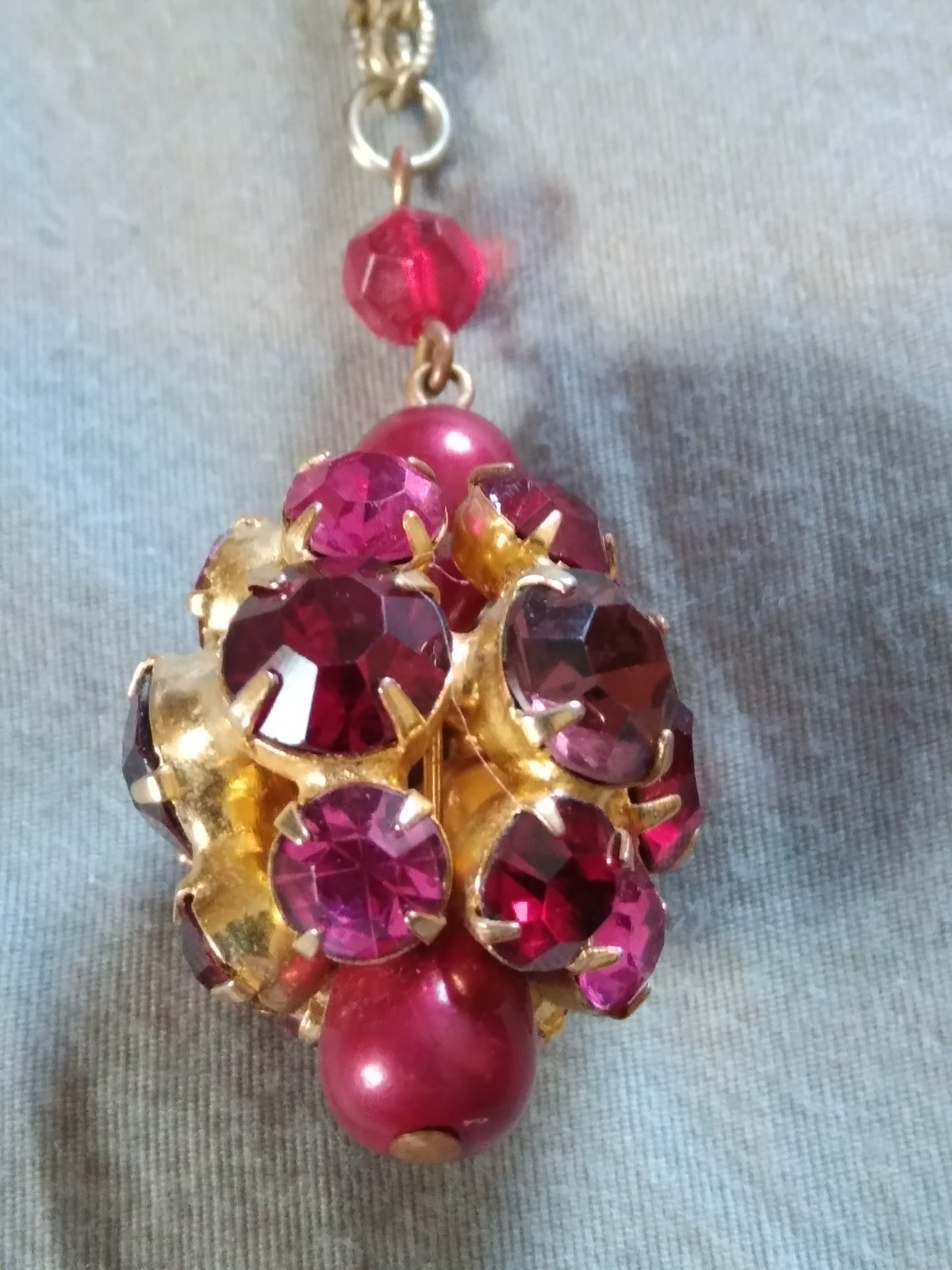 Vintage Pink Red Purple Rhinestone Pendant Necklace.