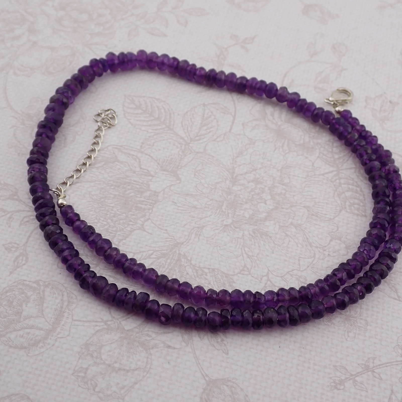 VTG Purple Amethyst 5mm Graduated Faceted Bead Sterling Clasp 20″ Necklace