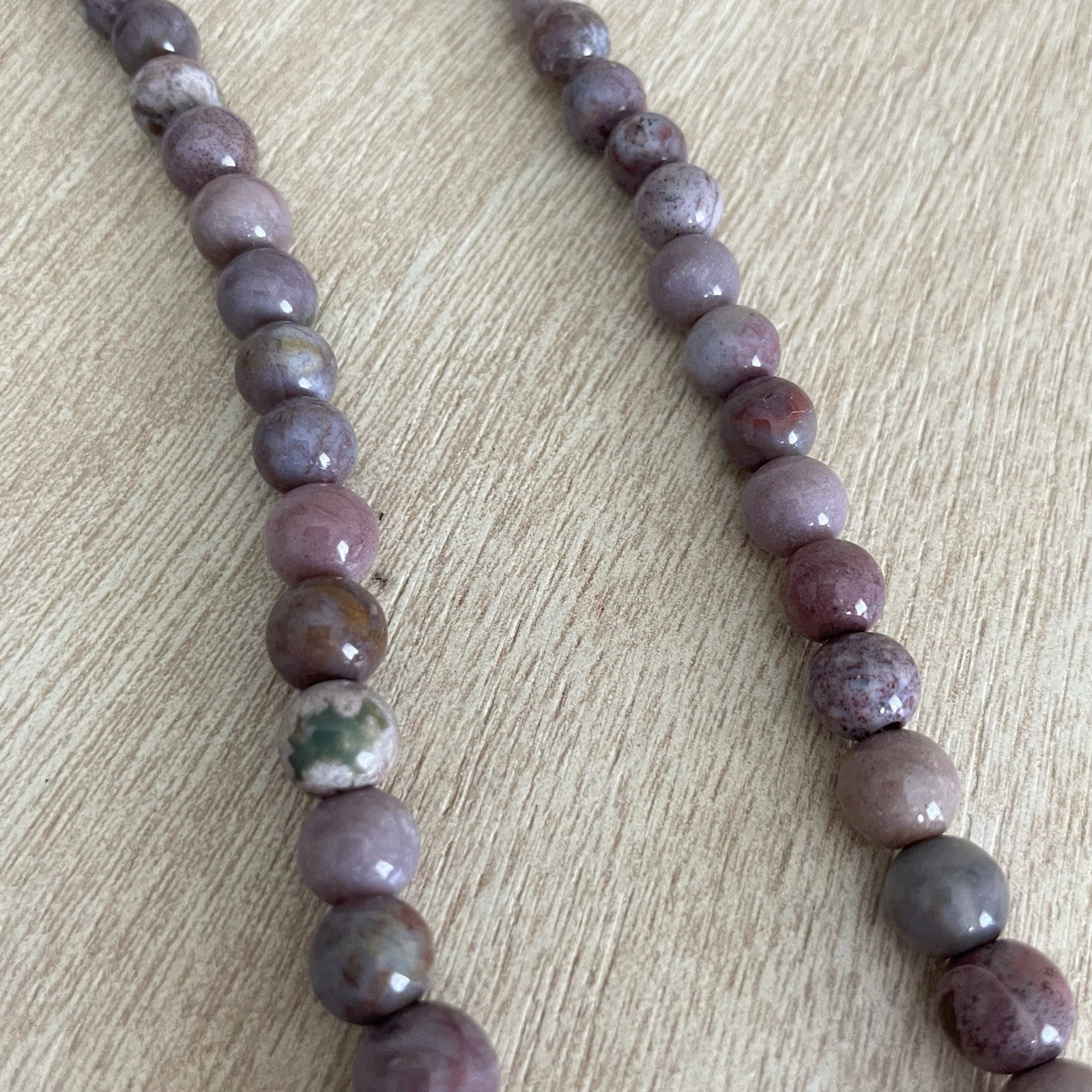 Unicorn Stone Graduated Beaded Necklace 26-27” Purple Pink Lepidolite Madagascar