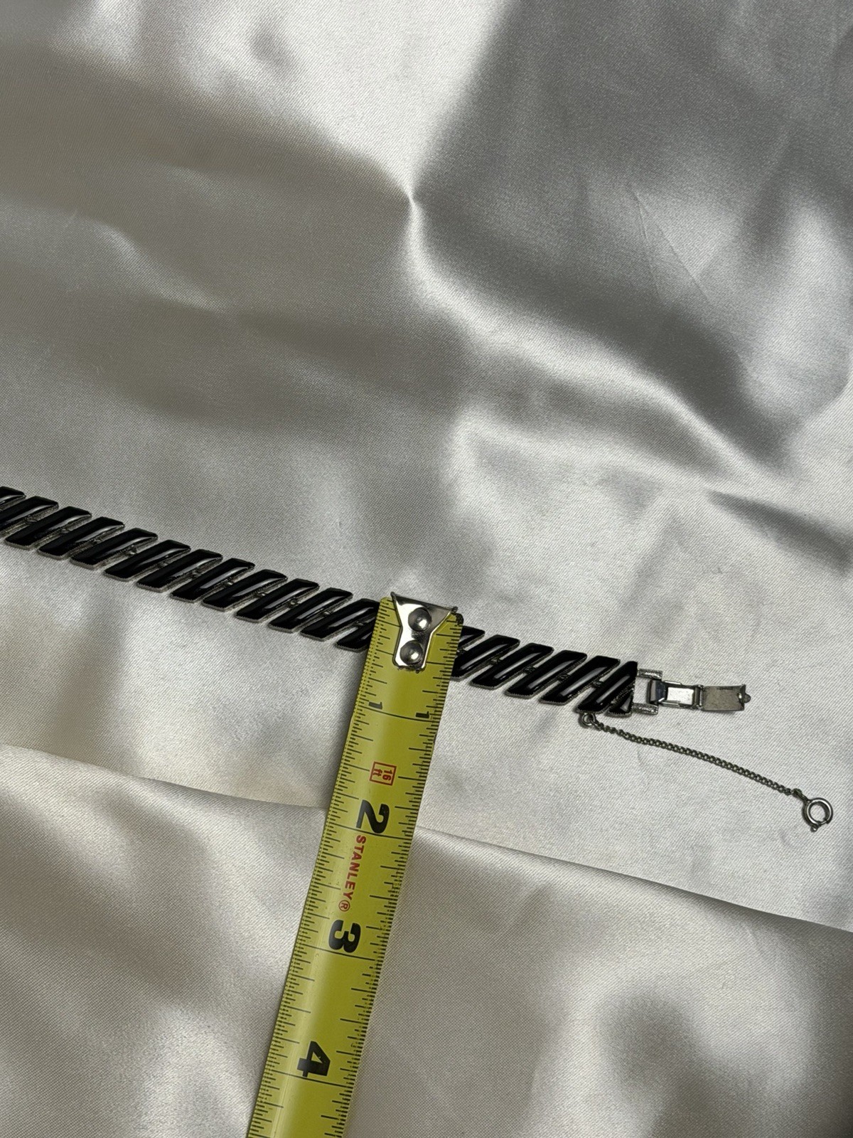 Vintage Silver Tone & Black Link Bracelet – Sleek Articulated Design 7″