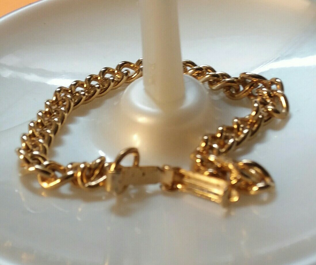 Jewelry Findings: 7 1/2″ Starter Charm Bracelet 10-01-2020