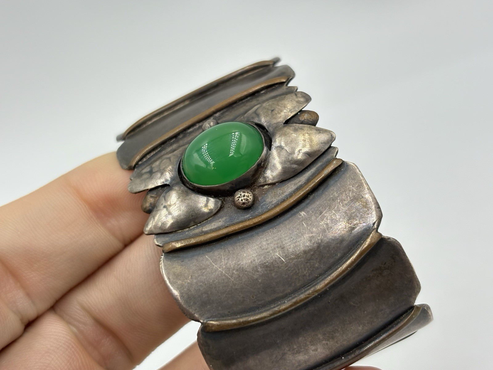 Antique Arts & Crafts Sterling Silver Mixed Metal Green Chalcedony Cuff Bracelet
