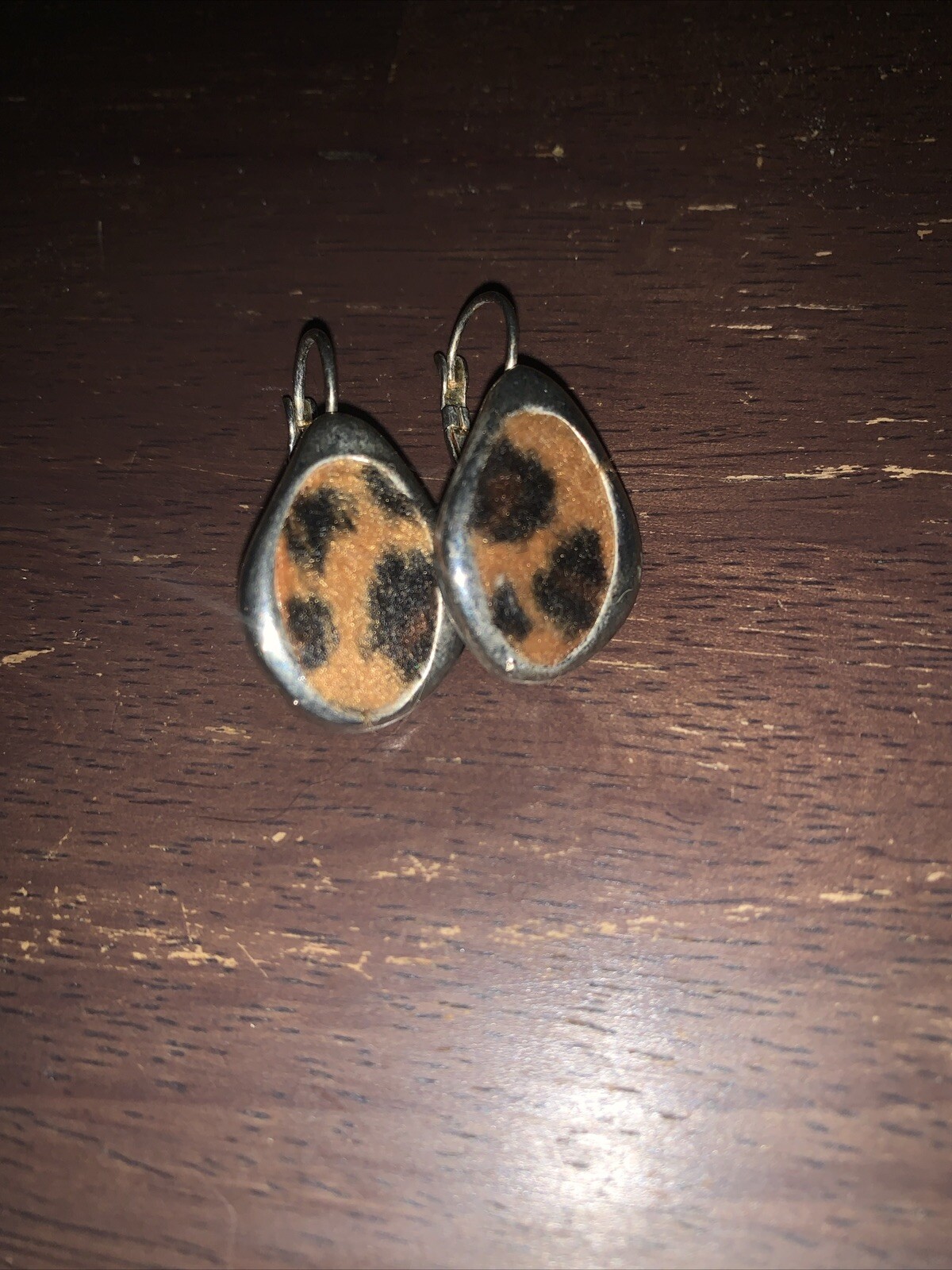 FAUX FUR CHEETAH ANIMAL PRINT EARRINGS SILVER TONE OVAL