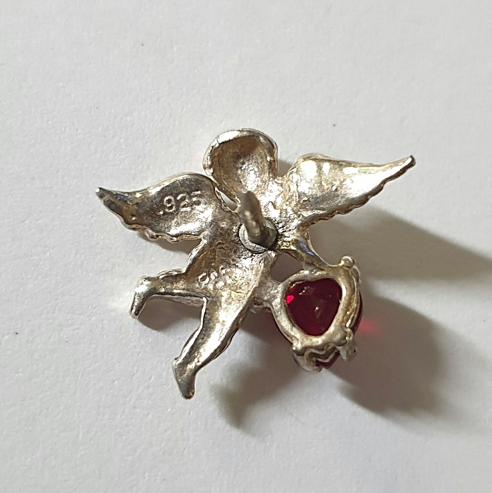 Vintage 925 Sterling Silver & Ruby 3/4″ Cherub/Guardian Angel Heart Lapel Pin