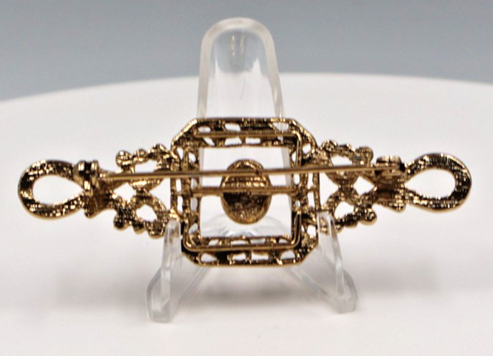 Vintage Tacoa Goldtone Brooch Featuring Fligree Bar with Center Pink Cameo