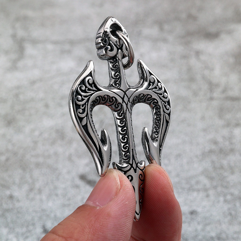 Stainless steel men’s trident pendant necklace