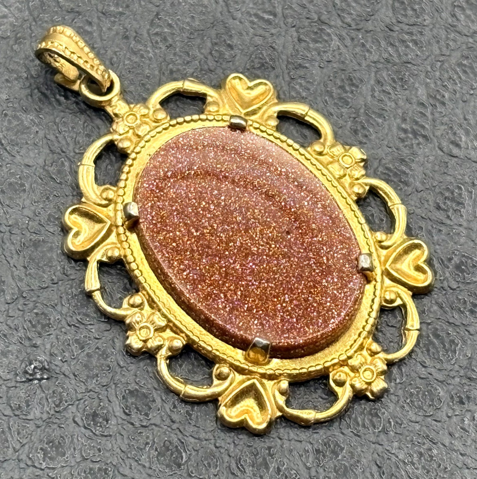 Vintage Gold Tone Goldstone Sunstone Filigree Frame Pendant Victorian Style