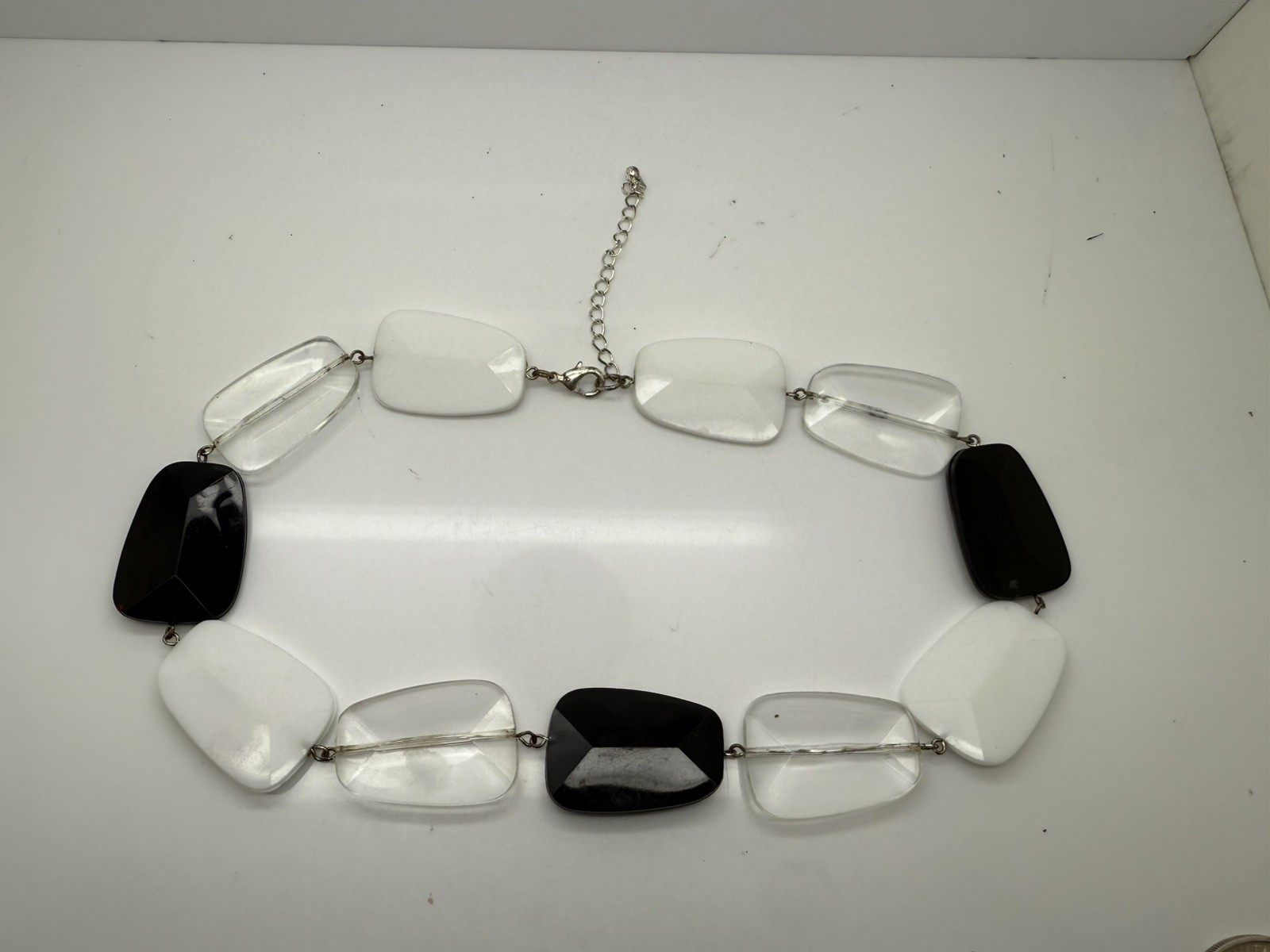 Vintage faceted polished resin multicolor statement necklace choker O8