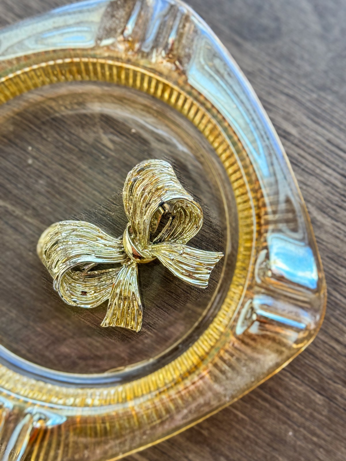 Vintage Silver Bow Brooch