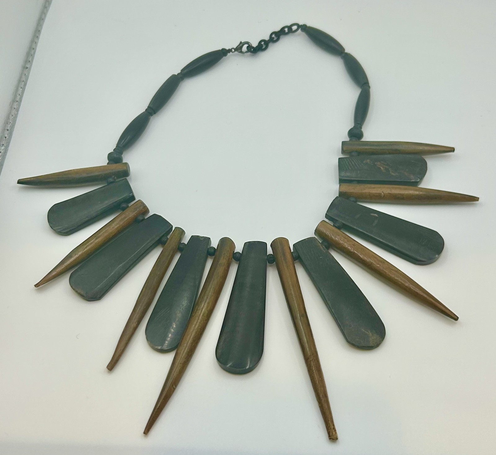 VINTAGE SCANDINAVIAN BRUTALIST NECKLACE RESIN & WOOD SPIKY BROWN BLACK UNSIGNED