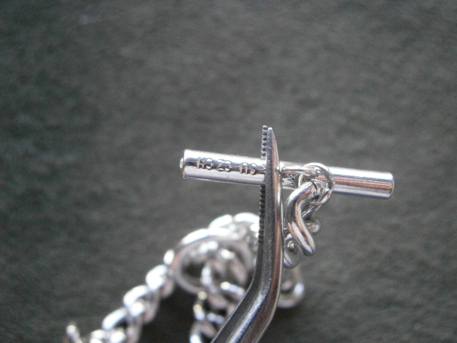 SU Curb Chain Link Vintage Shiny Silvertone Toggle T-Bar Bracelet 7.25″ ~ 14.8g