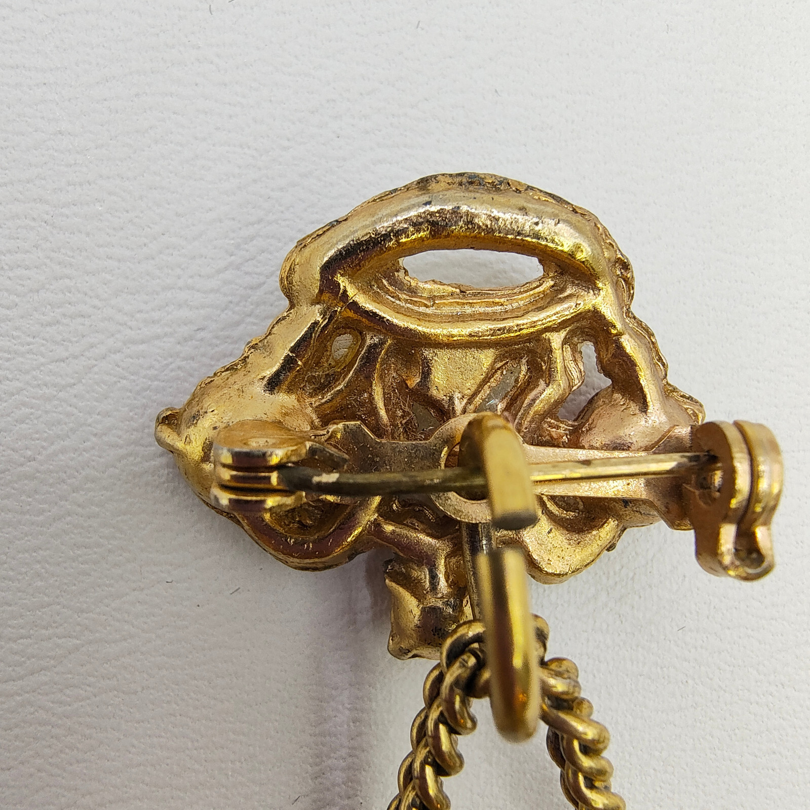 Vintage Purse Pill Box Brooch Pin Gold Tone Chatelaine Multicolor Rhinestone
